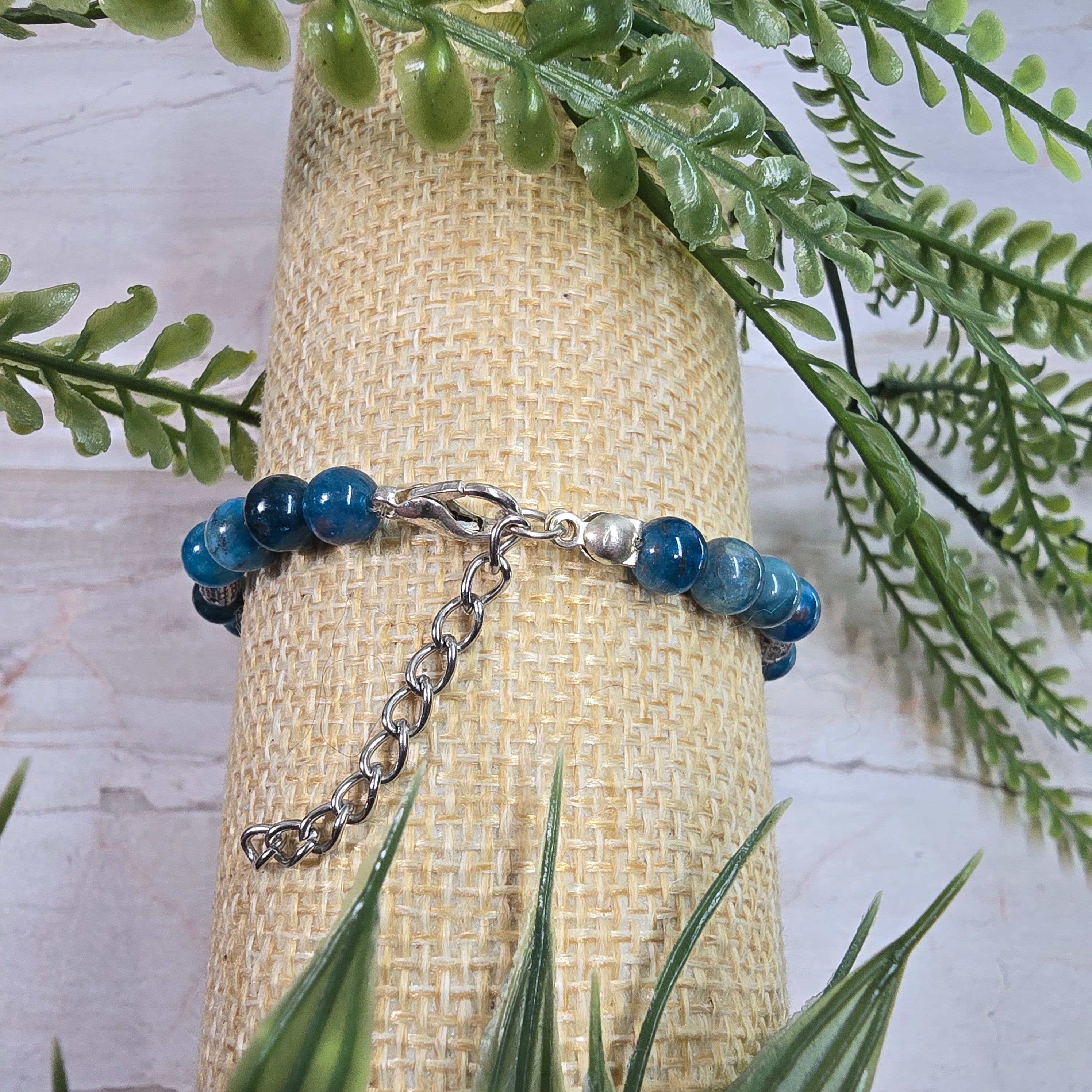 🌊 Bracelet ajustable Apatite 6 mm – clarté & énergie positive