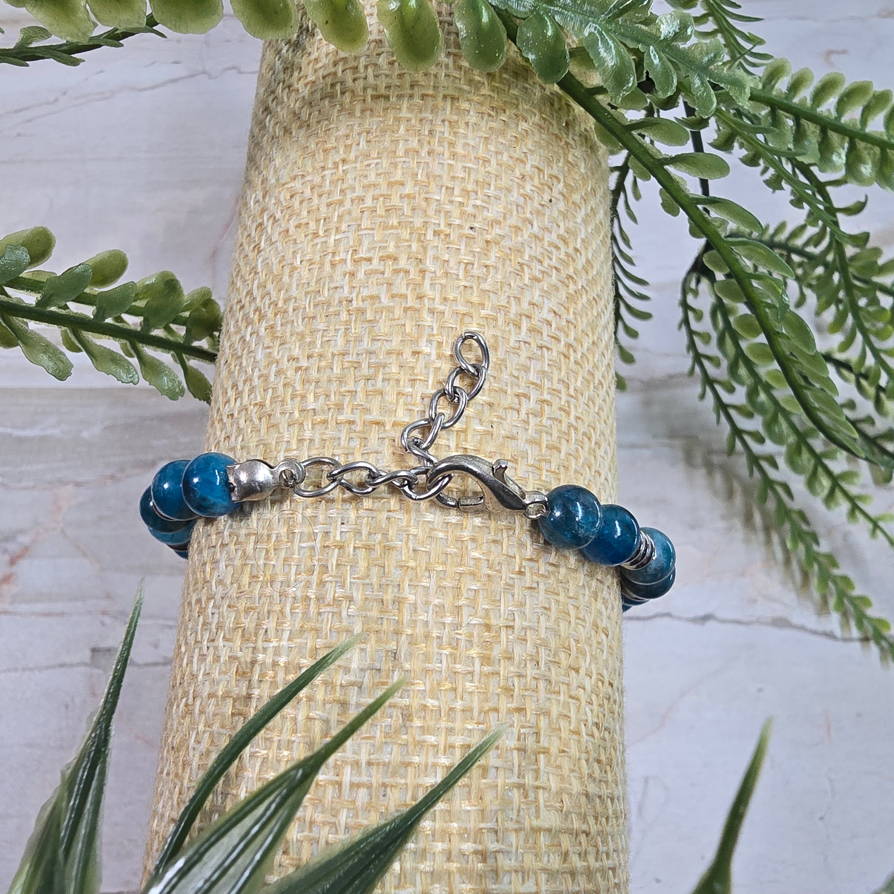 🌊 Bracelet ajustable Apatite 6 mm – clarté & énergie positive