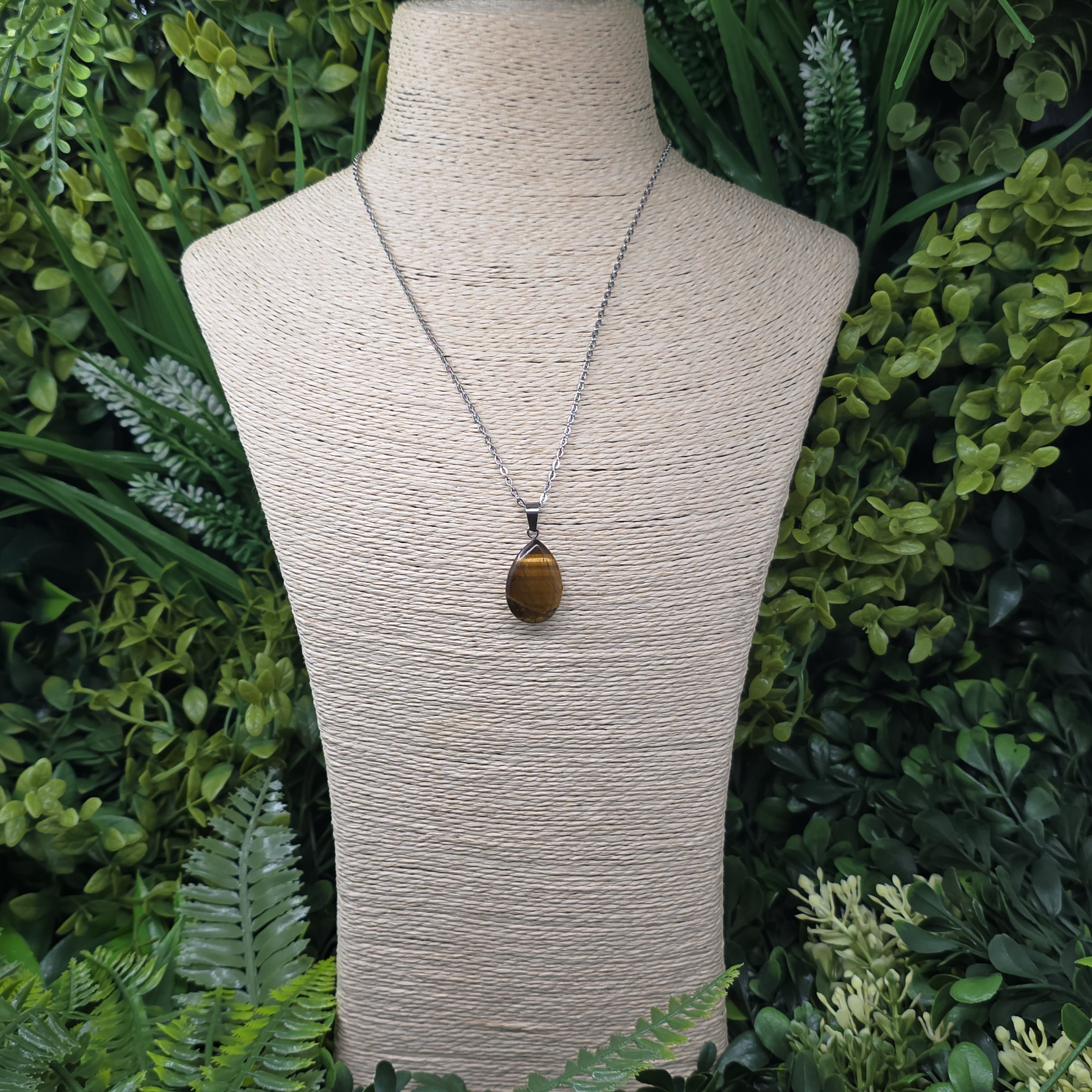 🐯 Collier “Force Solaire” – Œil de Tigre 🌞