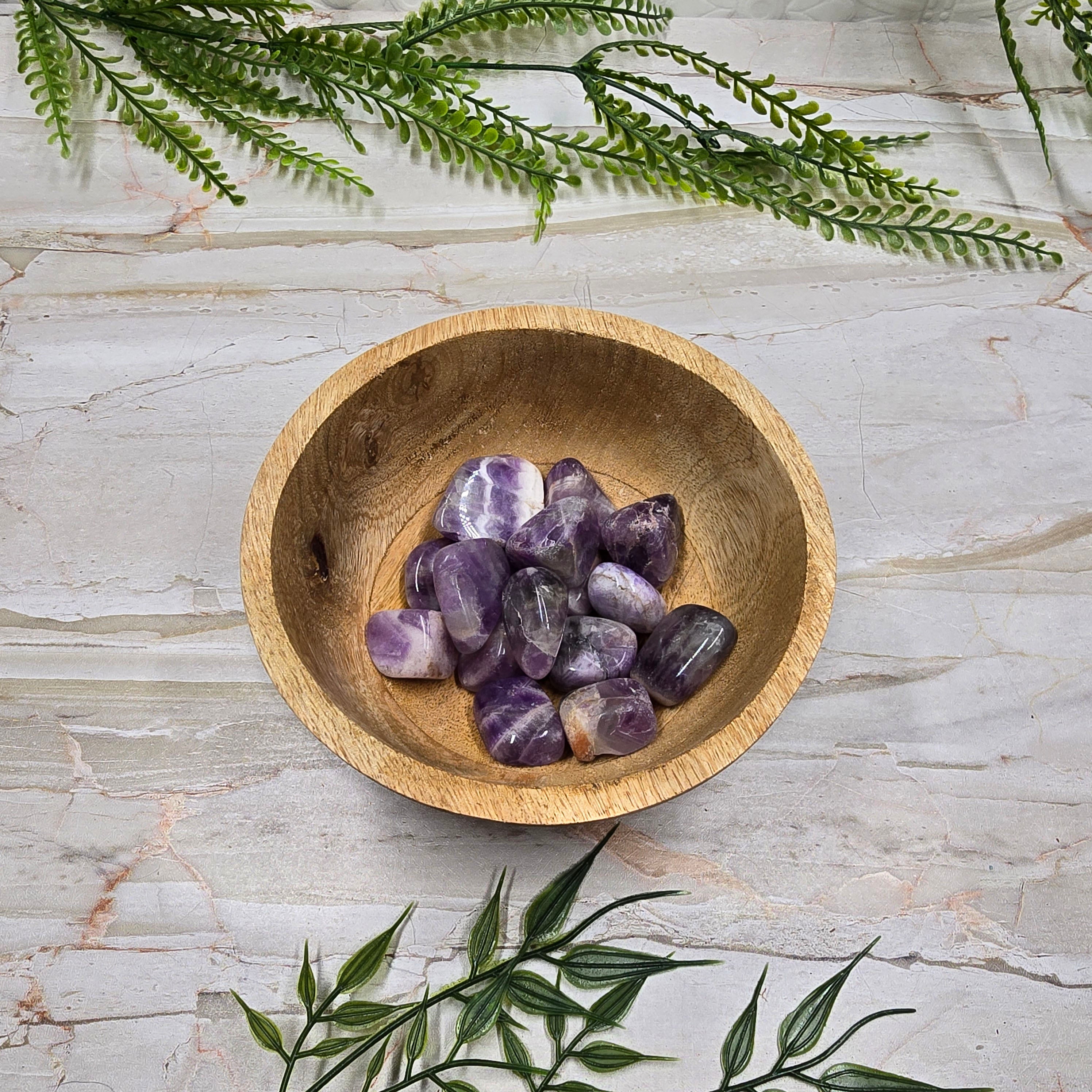 Améthyste Chevron – Sérénité & Clarté 💜🤍🔮