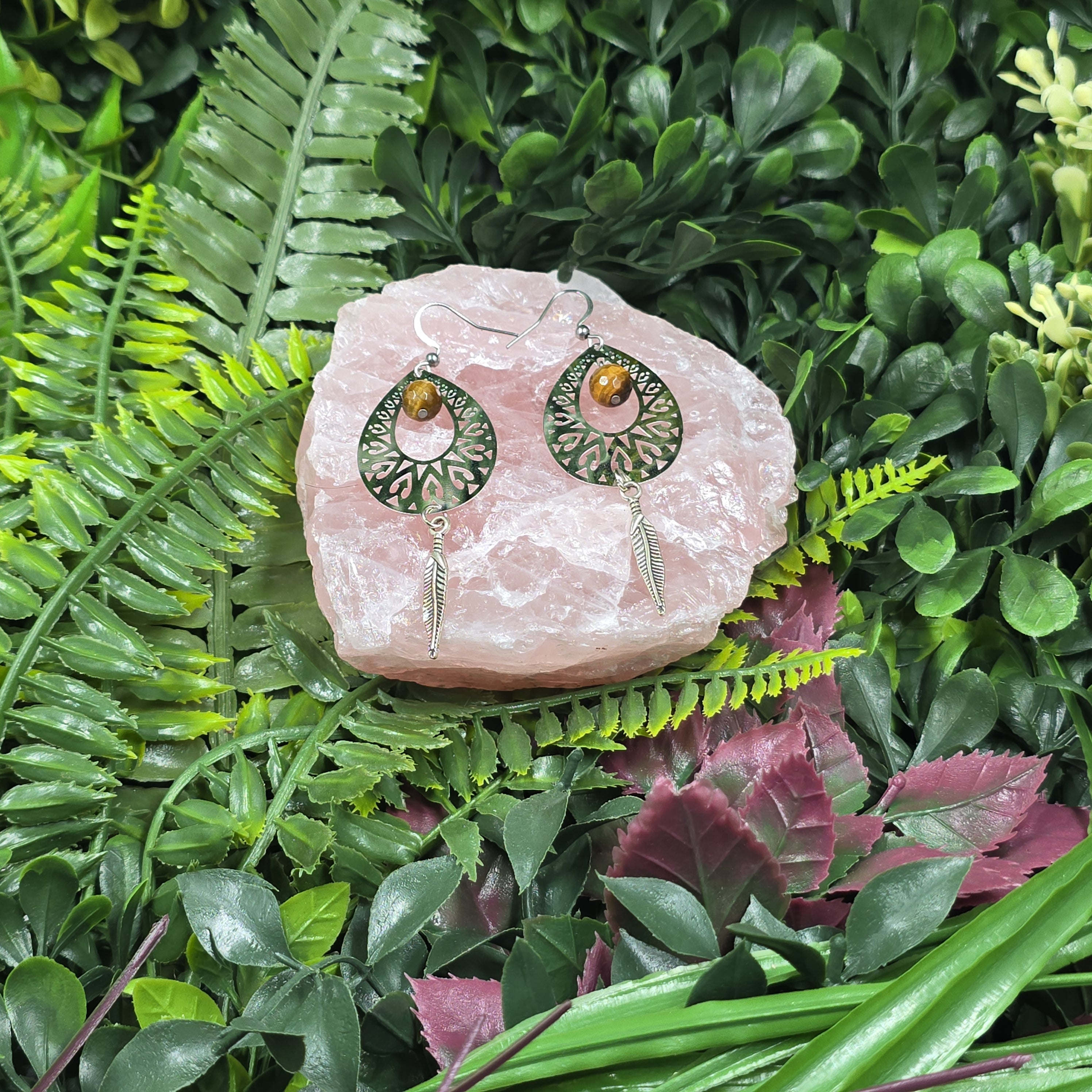 🐯 Boucles d’oreilles “Feuillage Tigre” – Œil de Tigre & acier argenté