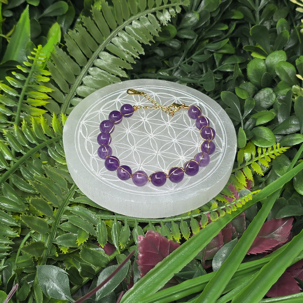 💜 Bracelet ajustable Améthyste 8 mm – tressage cuivre lumineux