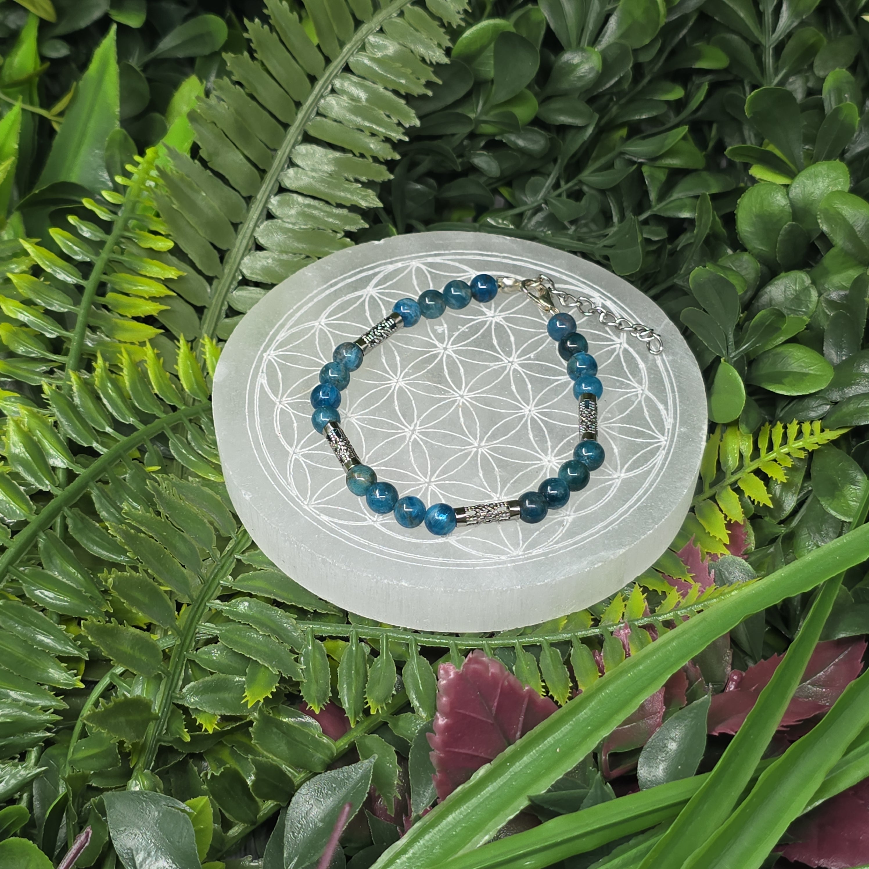 🌊 Bracelet ajustable Apatite 6 mm – clarté & énergie positive