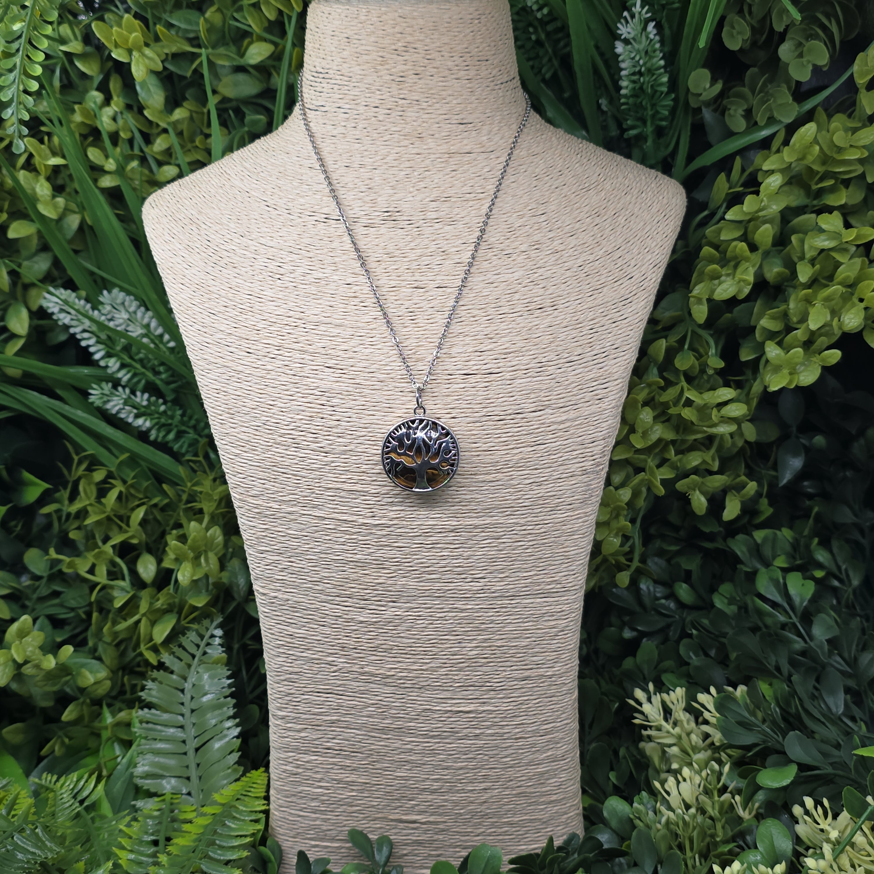 🐯 Collier “Force & Harmonie” – Œil de Tigre & Arbre de Vie 🌳