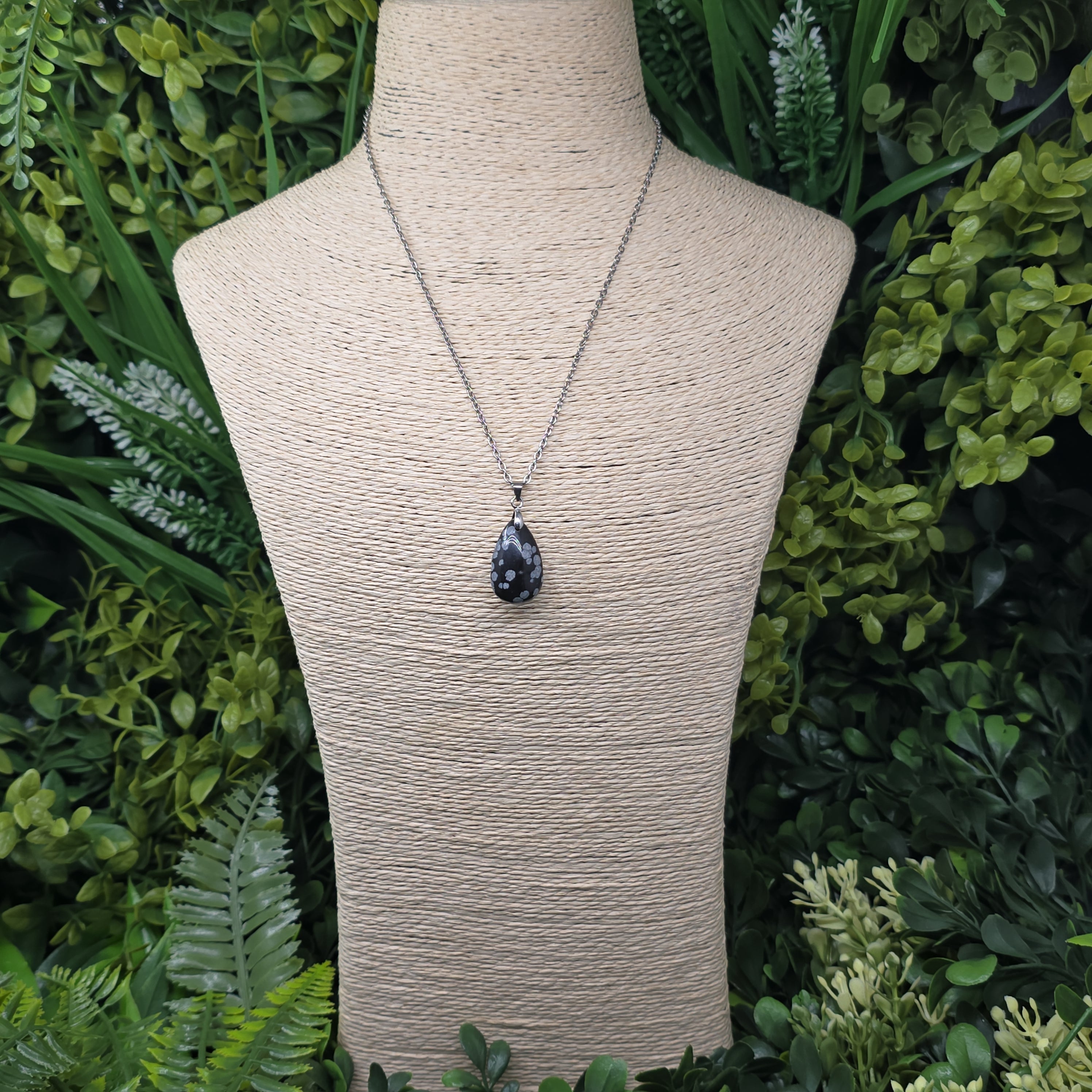 ❄️ Collier “Goutte Astrale” – Obsidienne flocon de neige 🌑