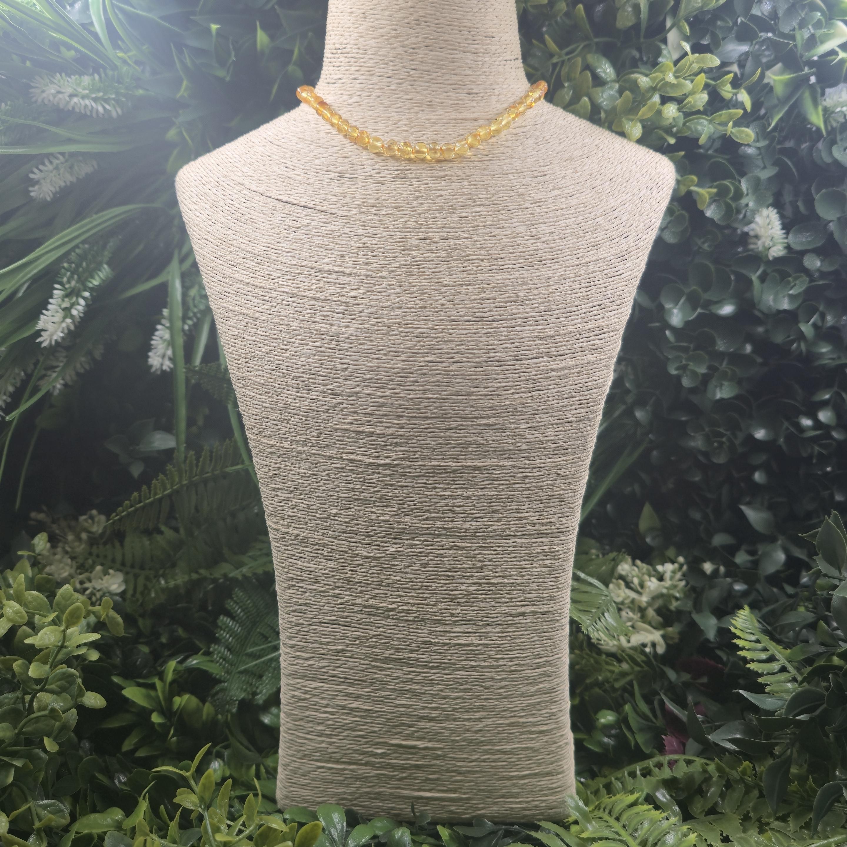 Collier d’Ambre miel pour Bébé – 32/33 cm – Fermoir Sécurisé Certifié CE