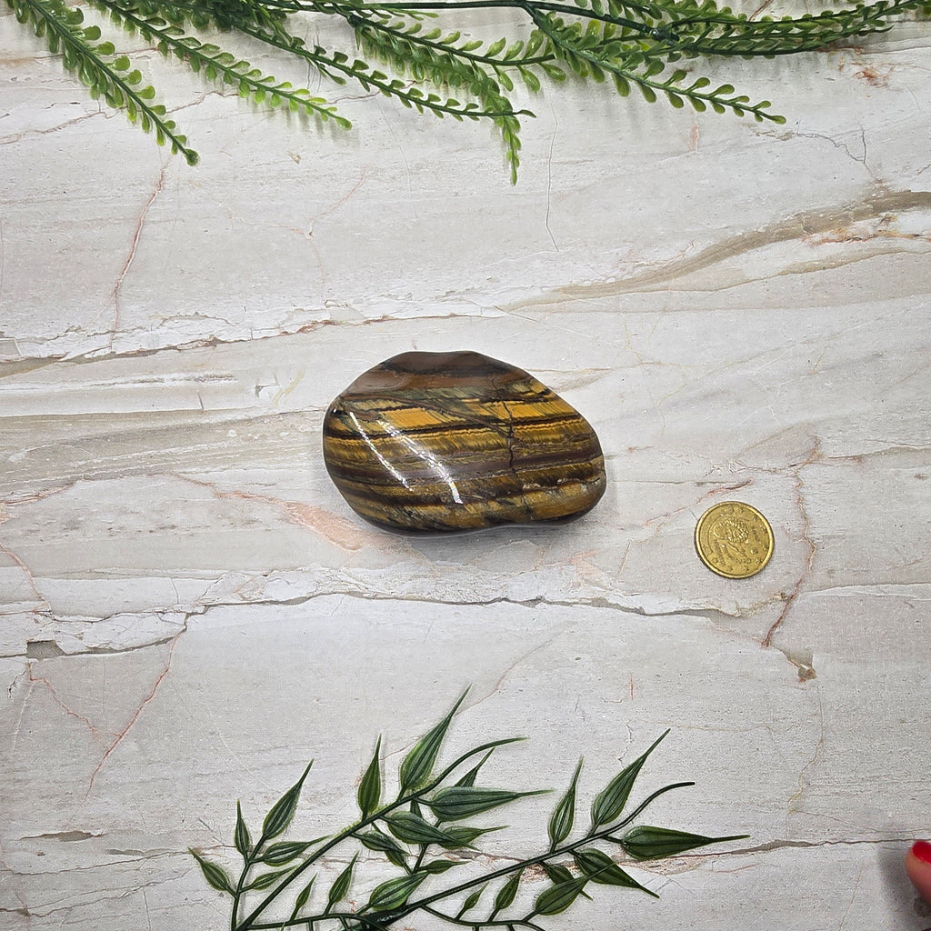 🐯 Œil de Tigre poli (255g) : la pierre qui unit élégance, confiance & protection ✨💛