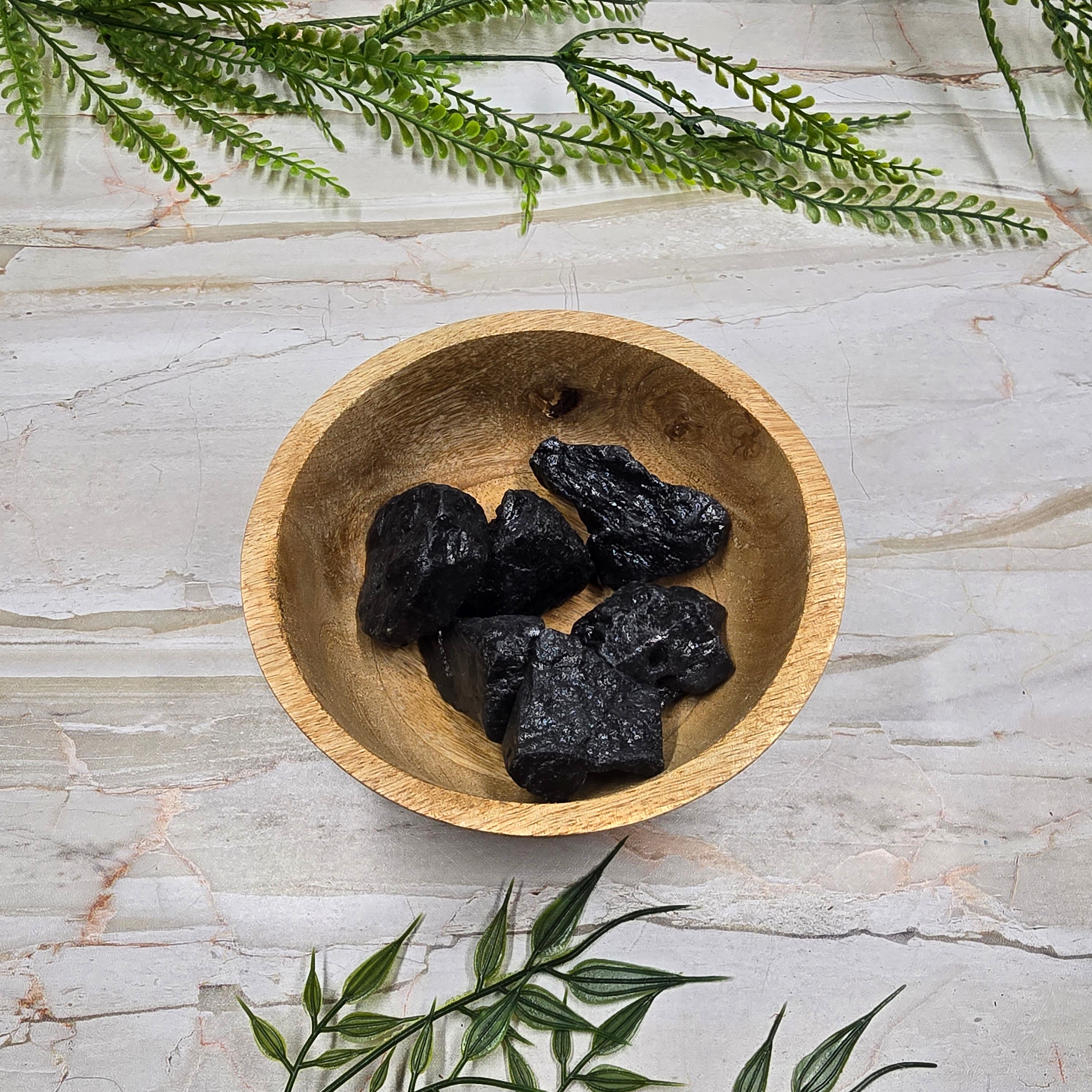 Tourmaline Noire – Protection & Ancrage ⚫🛡️